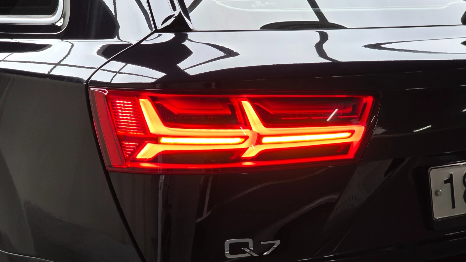 Audi Q7 45 TFSI Quattro, снимка 4 - Автомобили и джипове - 55656531