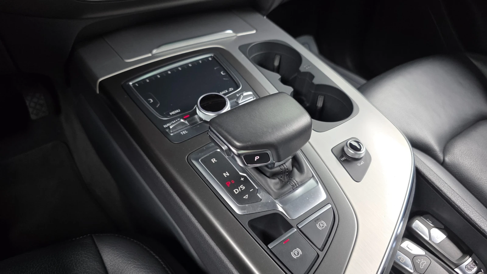 Audi Q7 45 TFSI Quattro, снимка 8 - Автомобили и джипове - 55656531