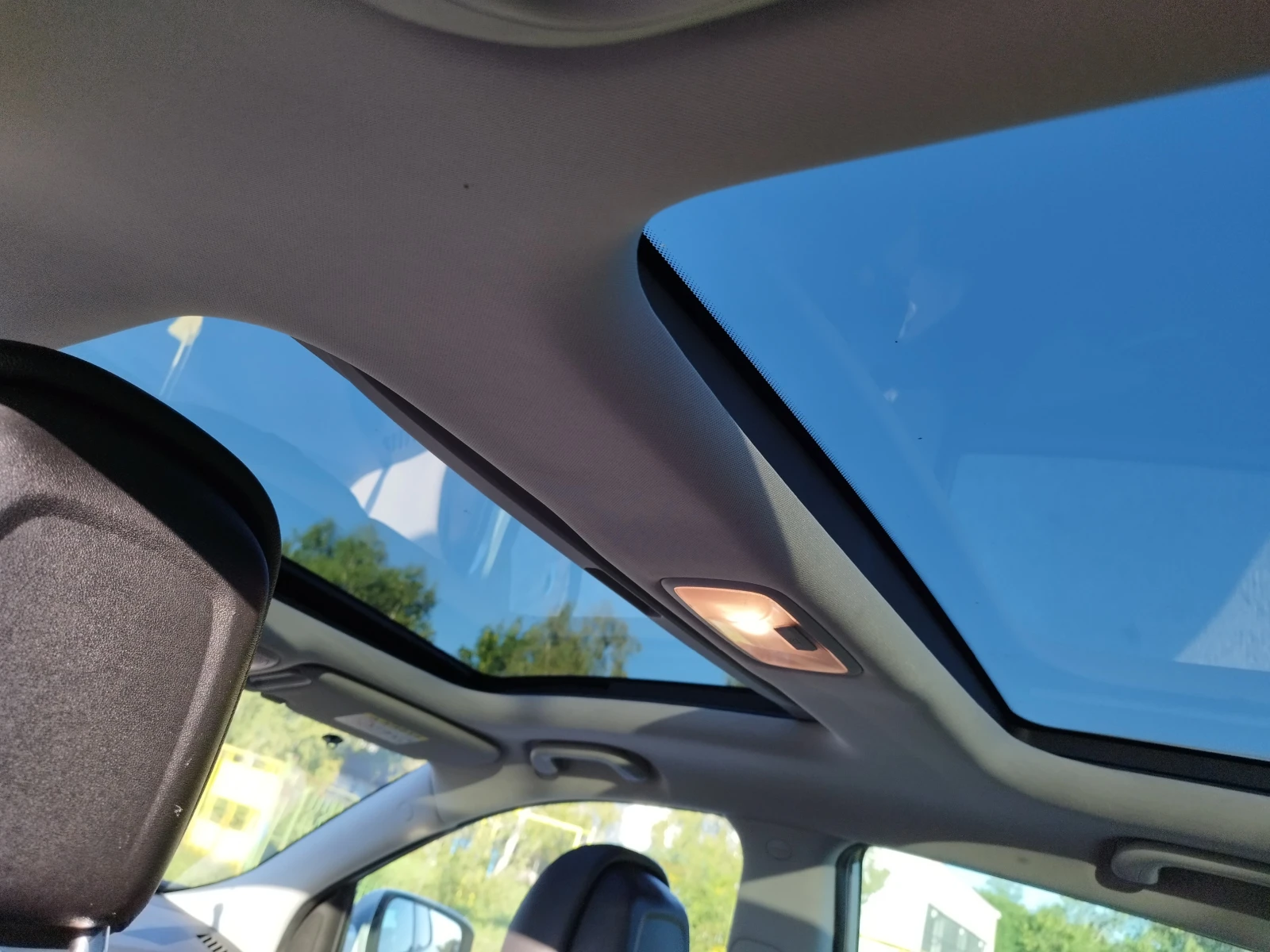Hyundai IX35, снимка 6 - Автомобили и джипове - 55715041