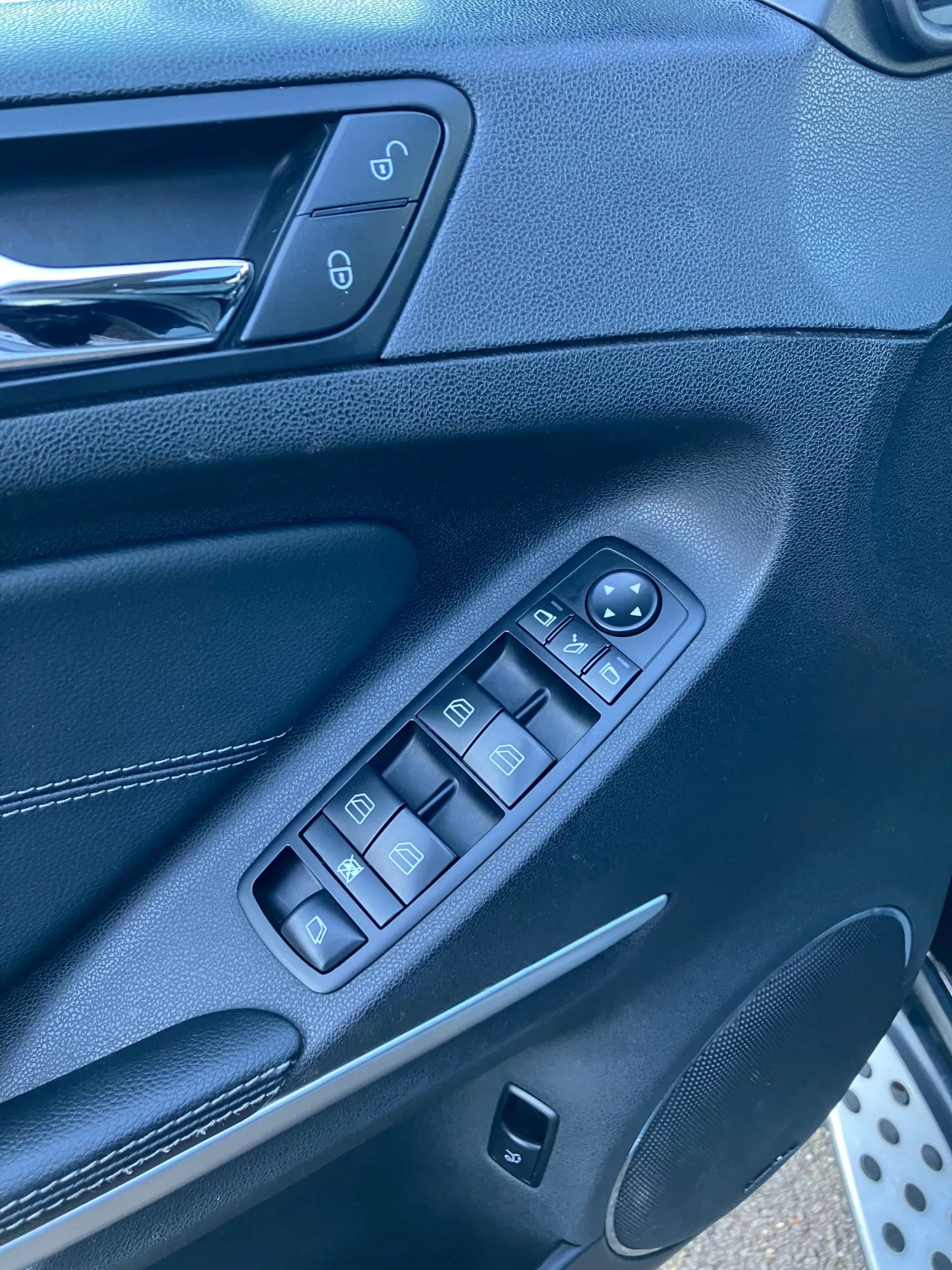 Mercedes-Benz GL 350 CDI BLUETEC, снимка 11 - Автомобили и джипове - 55830177