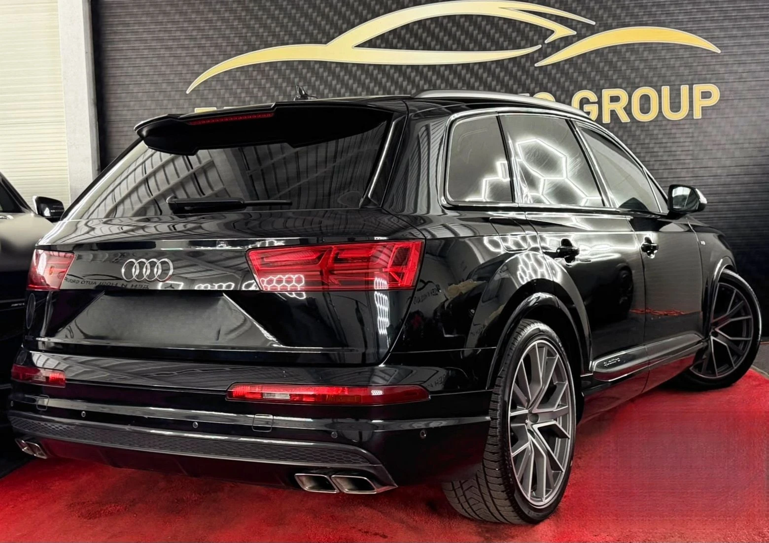 Audi SQ7 Audi Sq7 Ceramic 3xTv Panorama bang & Olufsen , снимка 7 - Автомобили и джипове - 56259685
