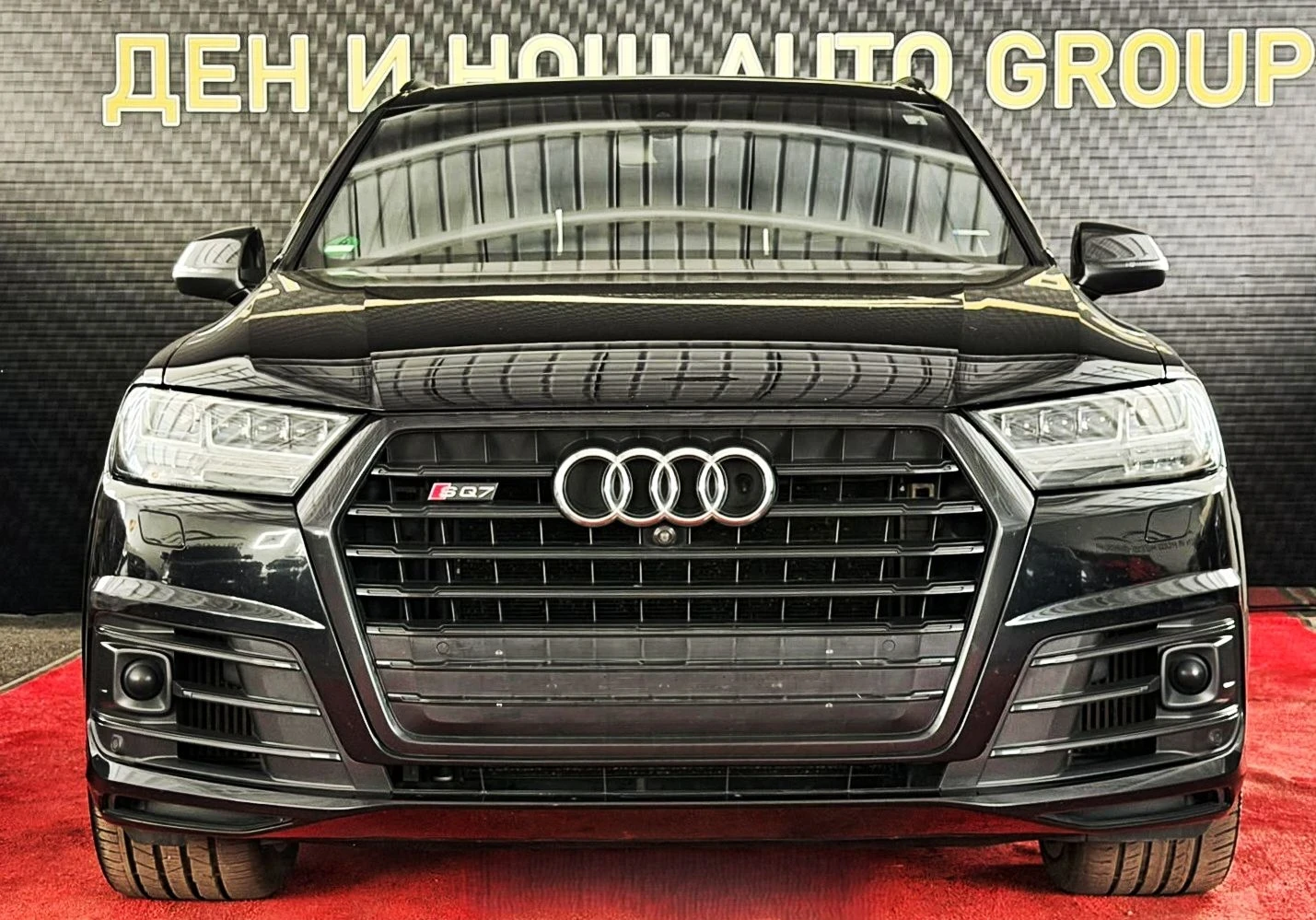 Audi SQ7 Audi Sq7 Ceramic 3xTv Panorama bang & Olufsen , снимка 16 - Автомобили и джипове - 56259685