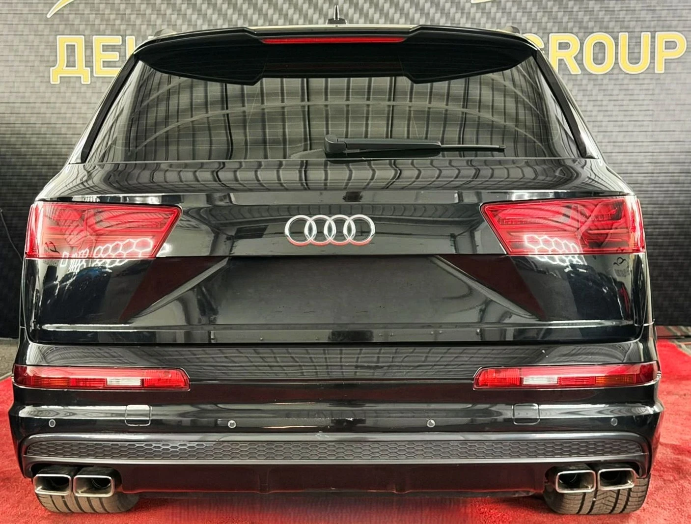 Audi SQ7 Audi Sq7 Ceramic 3xTv Panorama bang & Olufsen , снимка 2 - Автомобили и джипове - 56259685