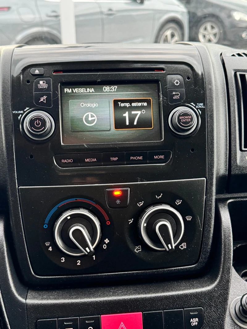 Citroen Jumper 2.0BlueHDI ИТАЛИЯ, снимка 10 - Бусове и автобуси - 50439519