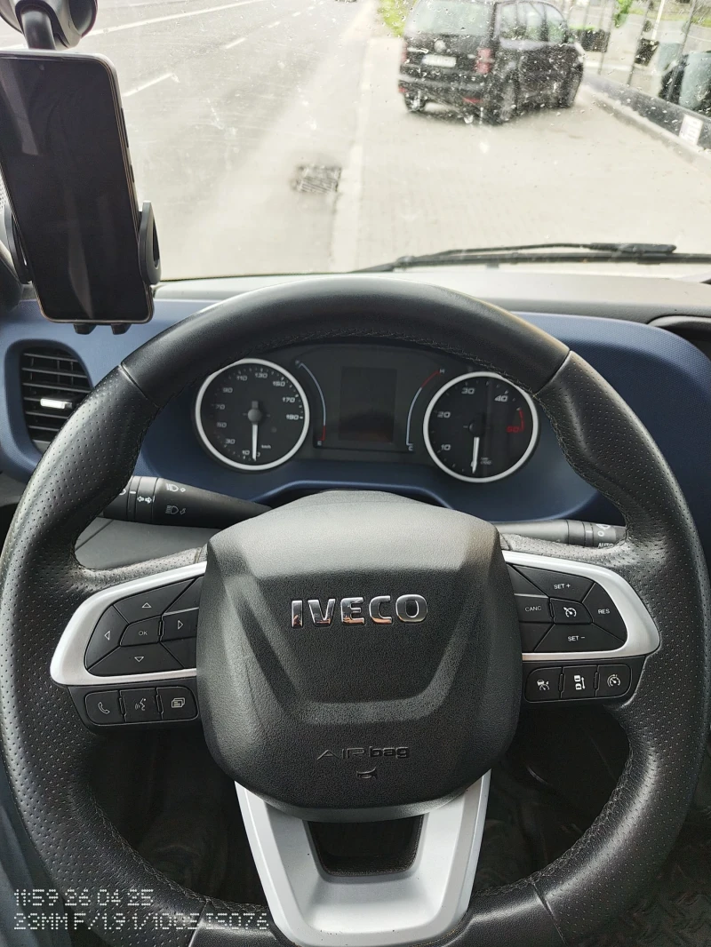 Iveco Daily 35s16 Hi matic XXXL, снимка 8 - Бусове и автобуси - 53095671