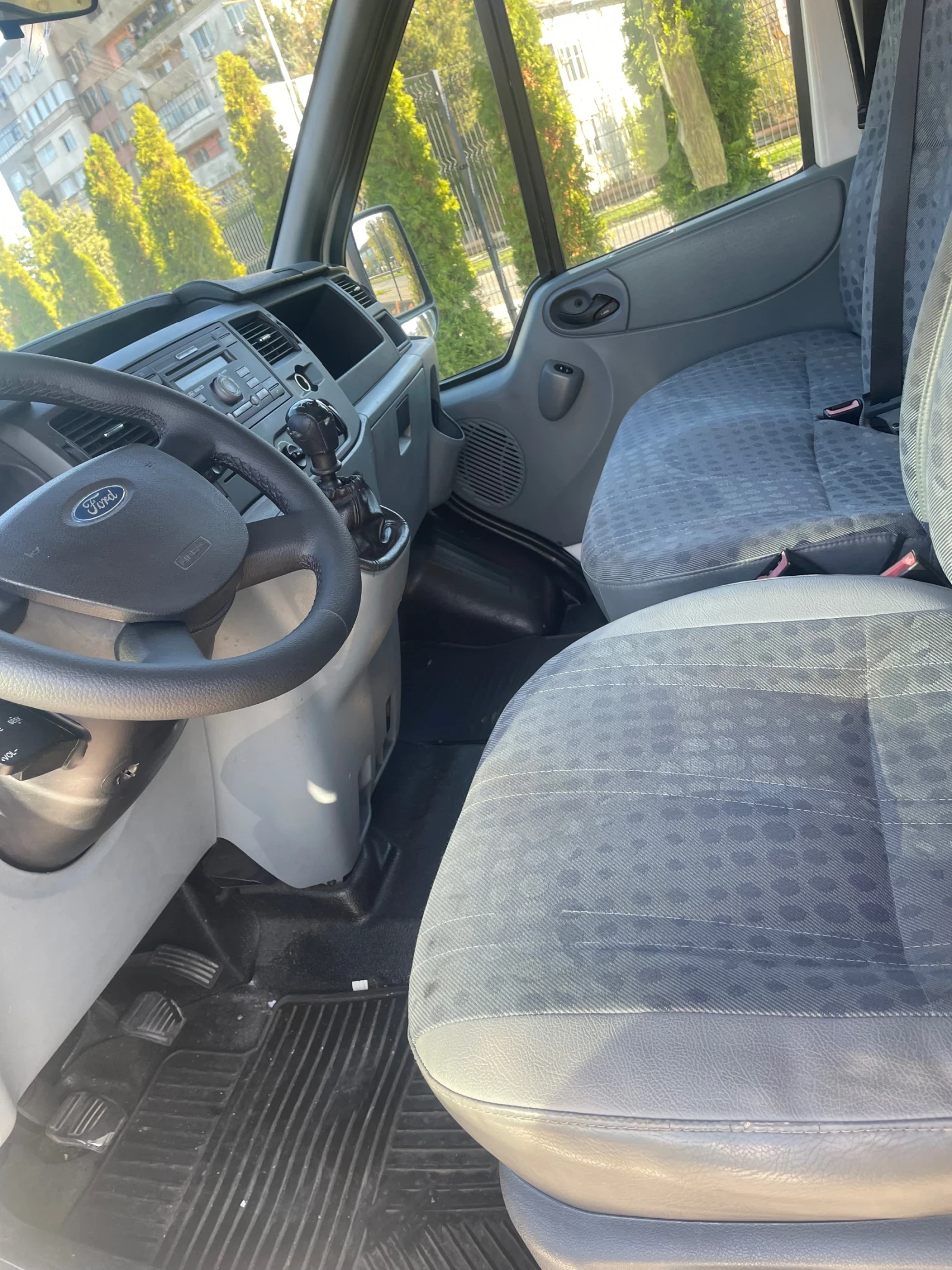 Ford Transit 350 L CAB RD 2.4 - изображение 7