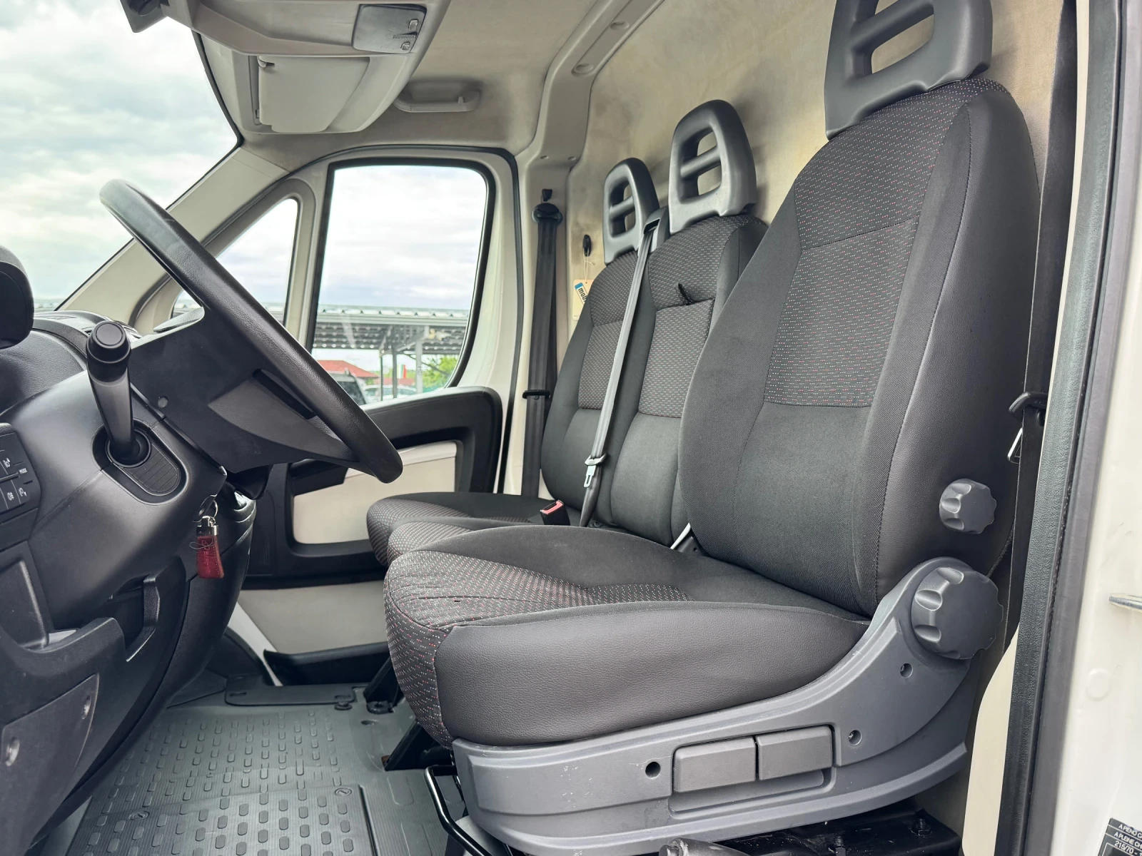 Citroen Jumper 2.0BlueHDI ИТАЛИЯ - изображение 6