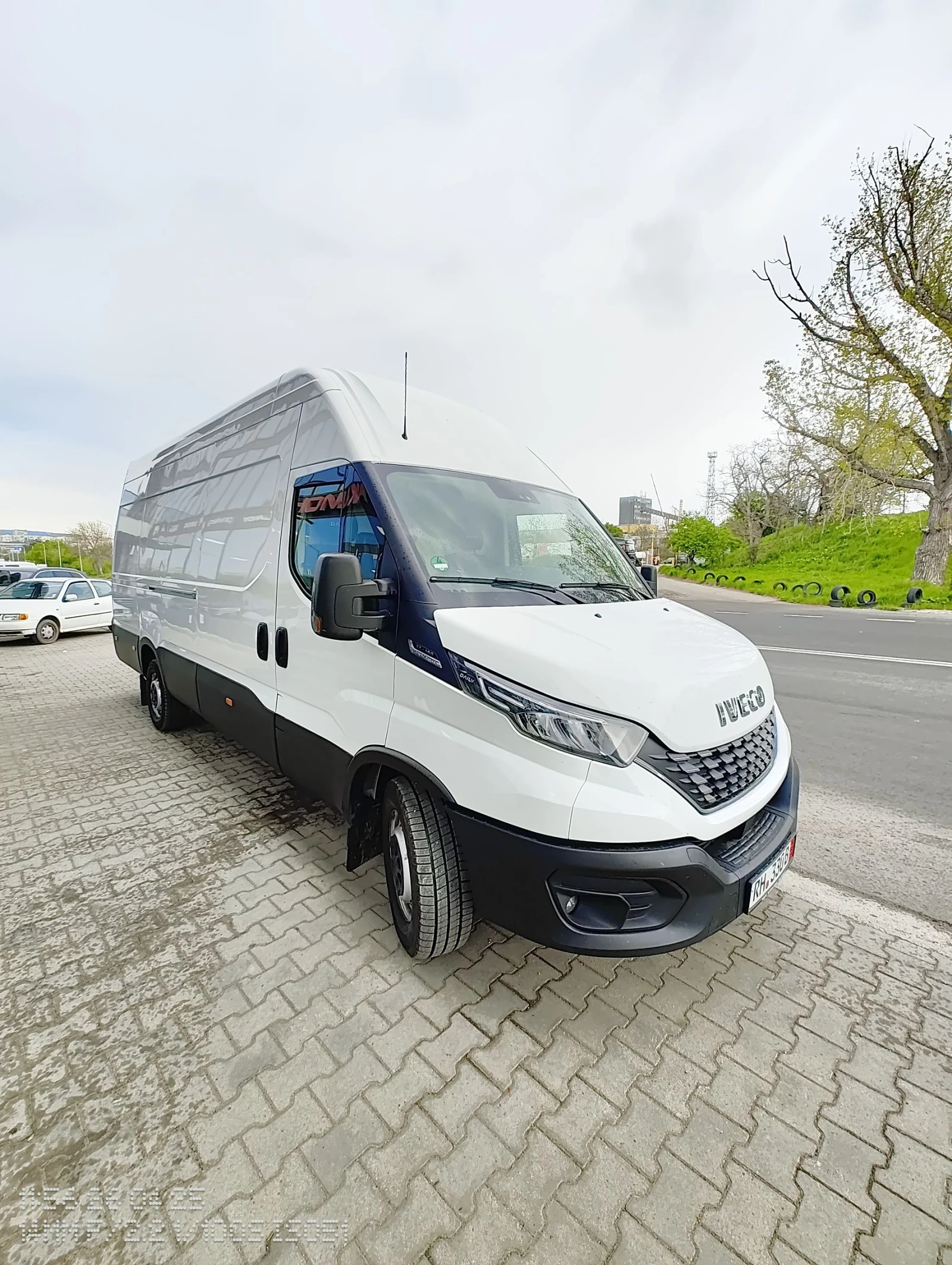Iveco Daily 35s16 Hi matic XXXL - изображение 2