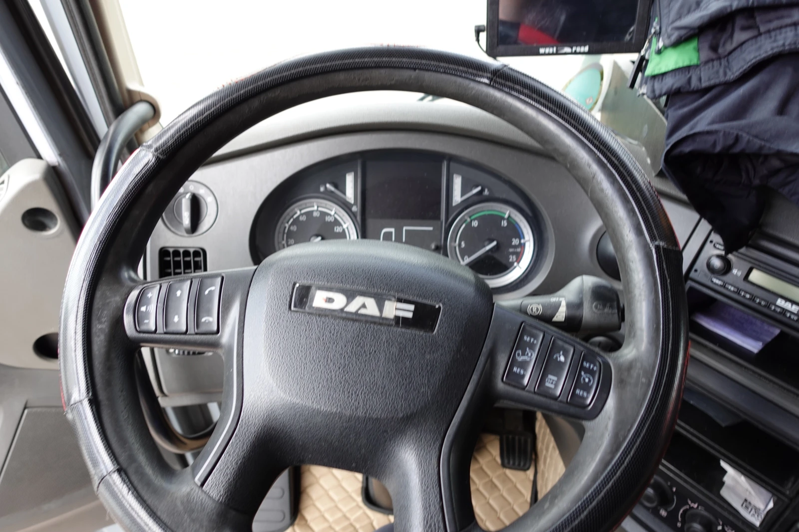 Daf XF XF 460 FA, снимка 13 - Камиони - 54397714