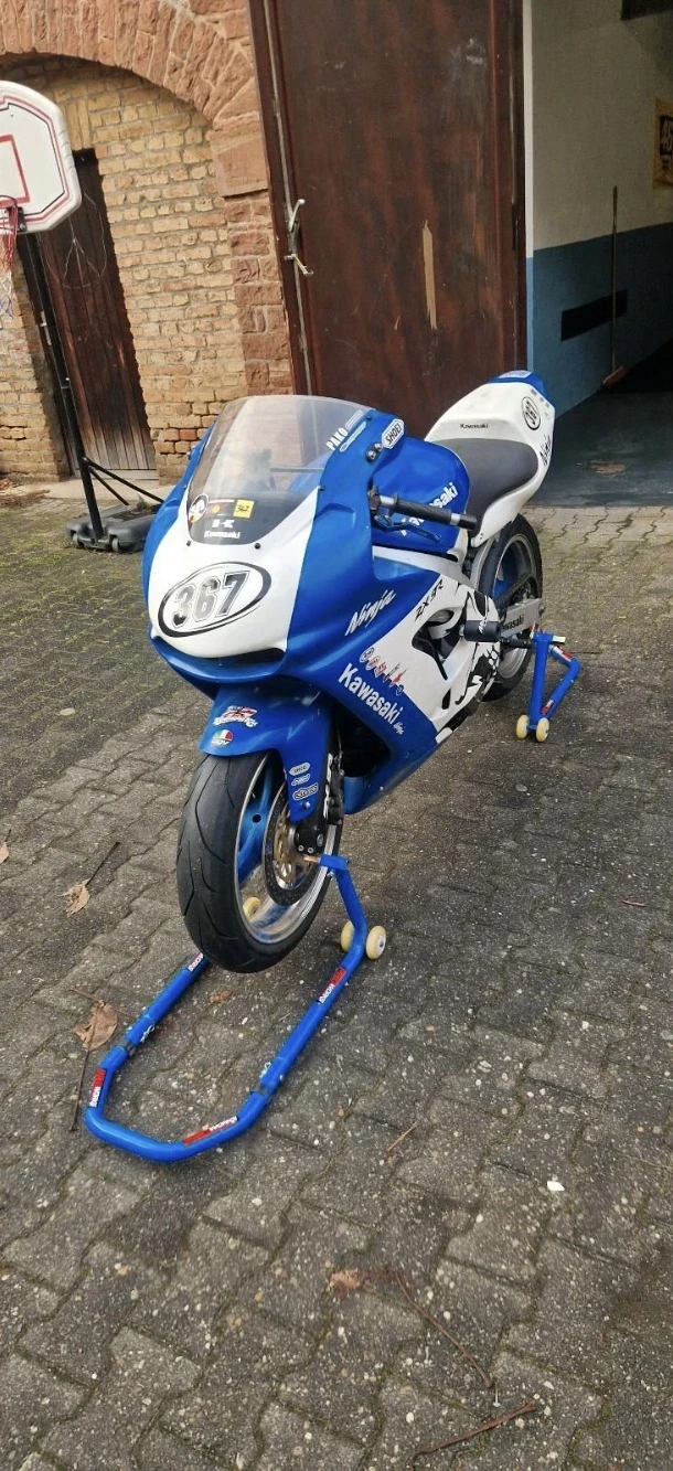 Kawasaki Zxr ZX9R- СЪСТЕЗАТЕЛЕН 
