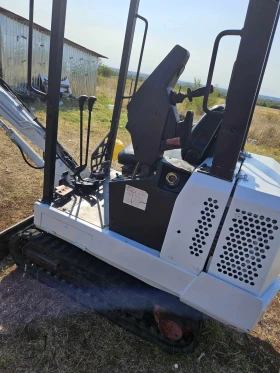 Багер Bobcat 220, снимка 4