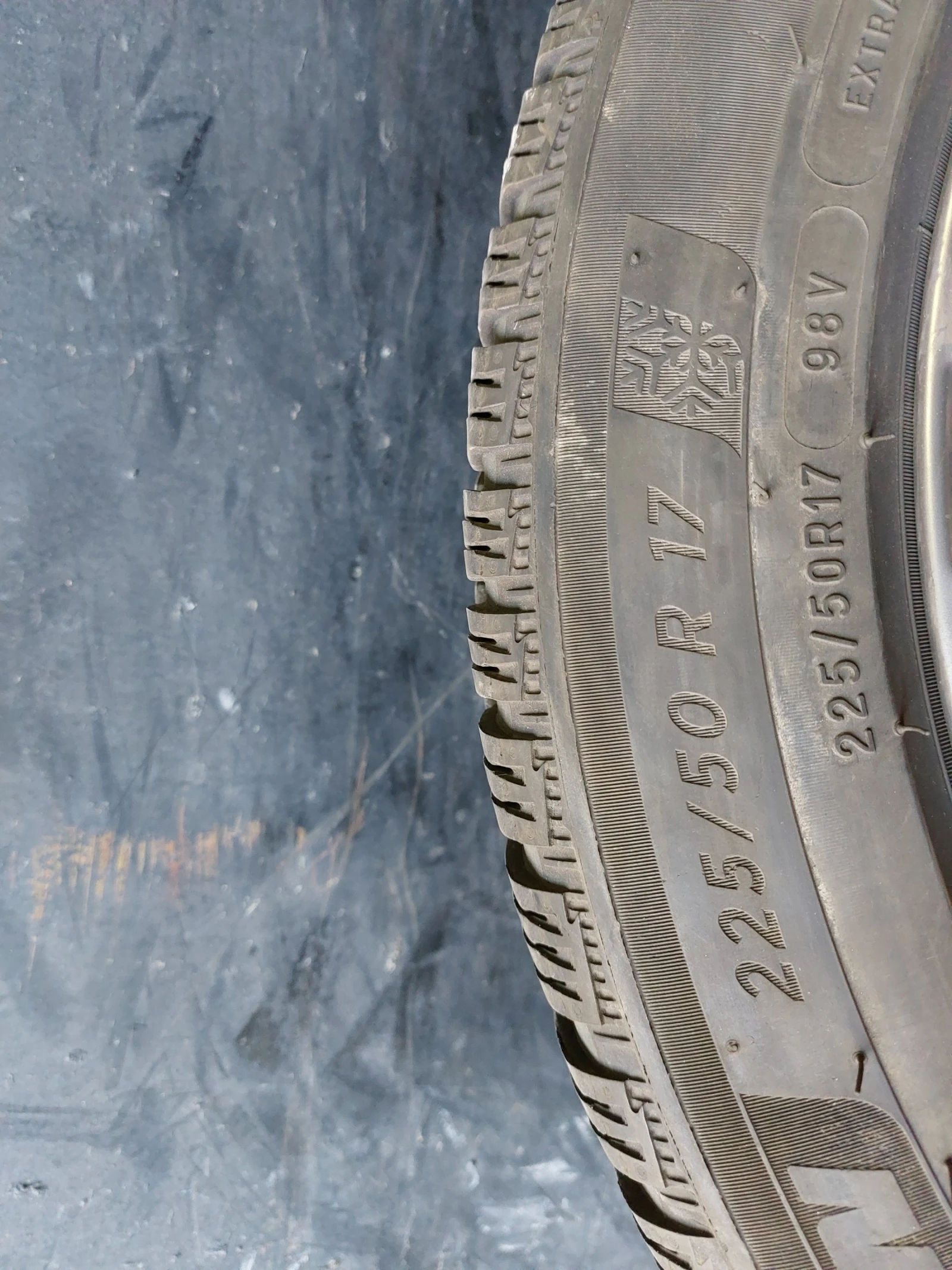 ���� 225/50R17 | Mobile.bg � ����������� 7