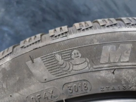 Гуми Зимни 225/50R17, снимка 9 - Гуми и джанти - 37681688