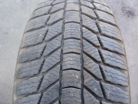 Гуми Зимни 235/55R18, снимка 3 - Гуми и джанти - 47690309