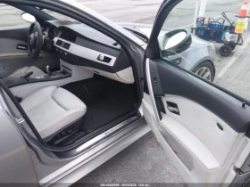BMW M5 V10* ПОДГРЕВ* ОБДУХВАНЕ* ШИБИДАХ* HEAD-UP* , снимка 5