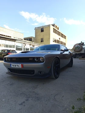     Dodge Challenger Srt 392