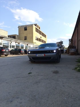 Dodge Challenger Srt 392 | Mobile.bg    2