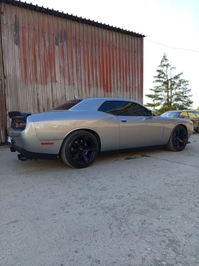 Dodge Challenger Srt 392 | Mobile.bg    6