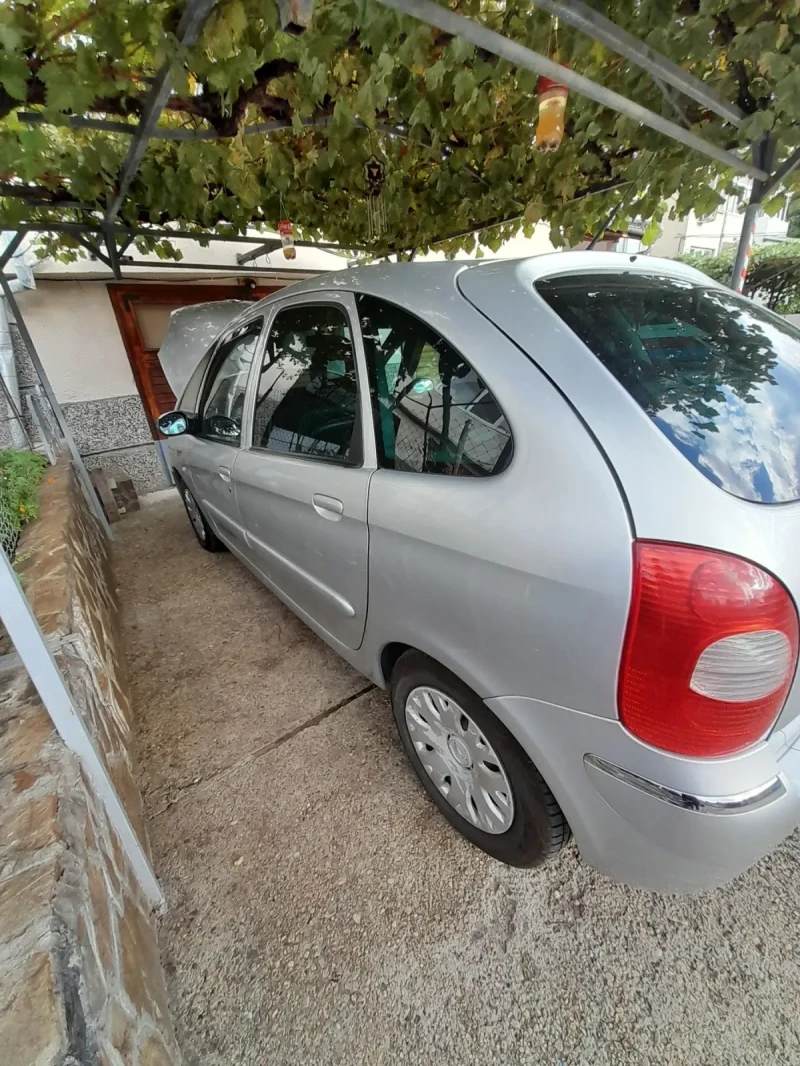 Citroen Xsara picasso, снимка 9 - Автомобили и джипове - 47410520