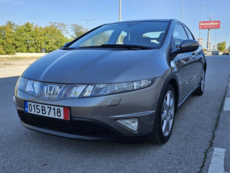 Honda Civic 1.8 Executive, Кожа, Xenon, Панорама , снимка 2 - Автомобили и джипове - 47441525