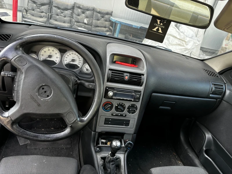 Opel Astra Bertone, снимка 6 - Автомобили и джипове - 47576109