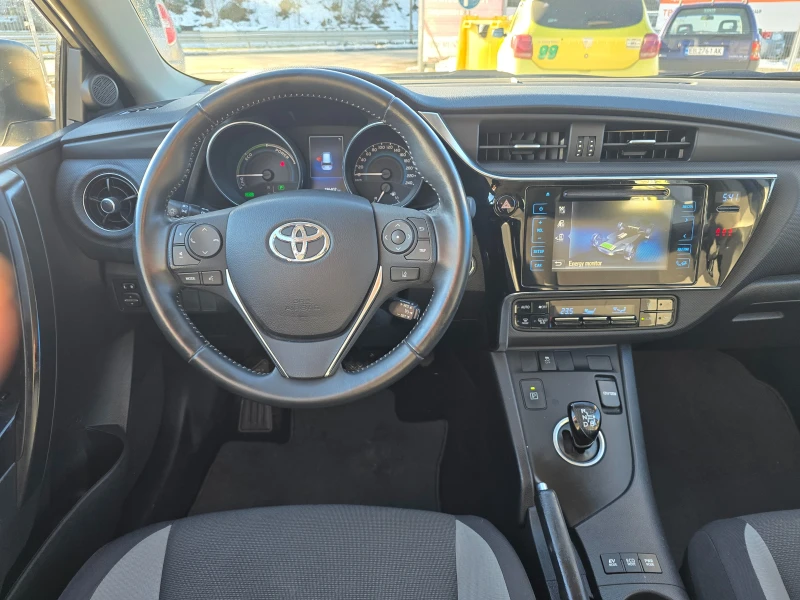 Toyota Auris 1.8 HYBRID/99ps, снимка 15 - Автомобили и джипове - 48449314