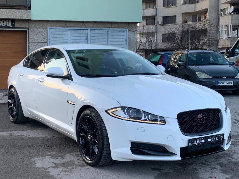 Jaguar Xf 2.2 Full, снимка 17 - Автомобили и джипове - 48825682