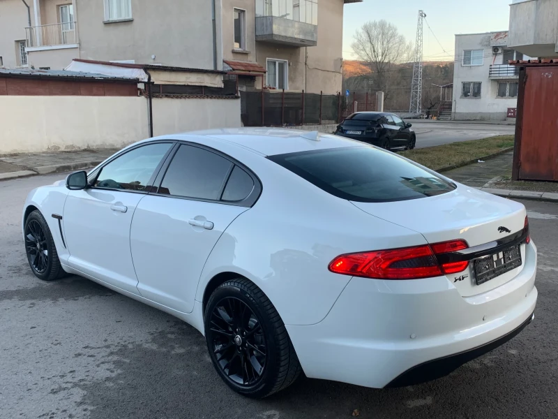 Jaguar Xf 2.2 Full, снимка 5 - Автомобили и джипове - 48825682