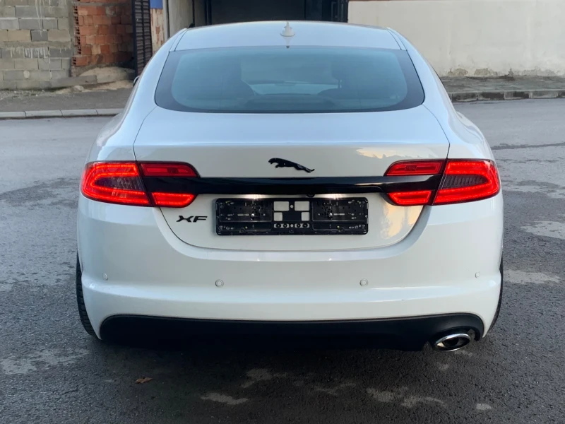 Jaguar Xf 2.2 Full, снимка 7 - Автомобили и джипове - 48825682