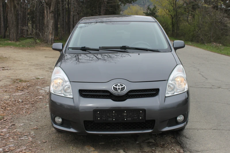 Toyota Corolla verso ИТАЛИЯ , НОВ ВНОС, снимка 2 - Автомобили и джипове - 49861078