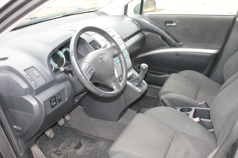 Toyota Corolla verso ИТАЛИЯ , НОВ ВНОС, снимка 12 - Автомобили и джипове - 49861078