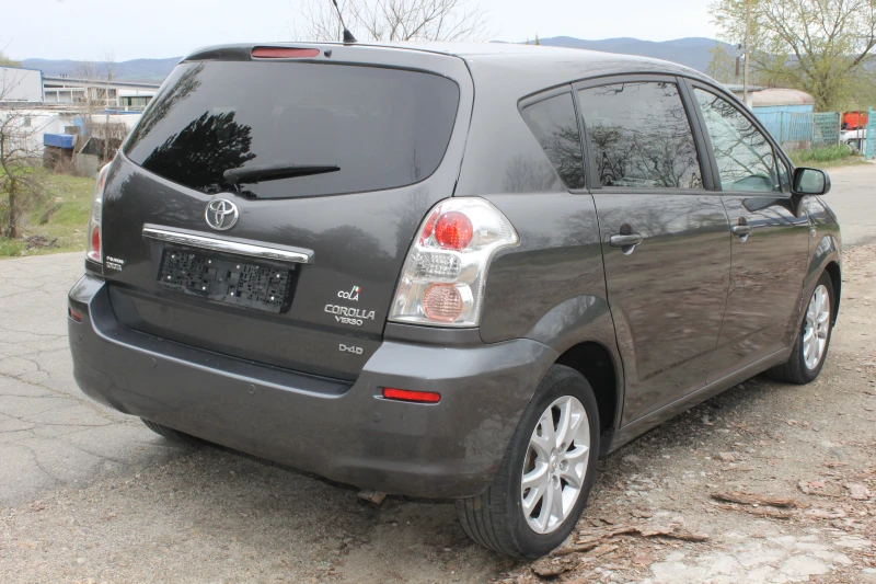 Toyota Corolla verso ИТАЛИЯ , НОВ ВНОС, снимка 7 - Автомобили и джипове - 49861078