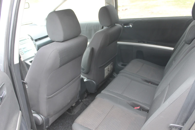 Toyota Corolla verso ИТАЛИЯ , НОВ ВНОС, снимка 11 - Автомобили и джипове - 49861078