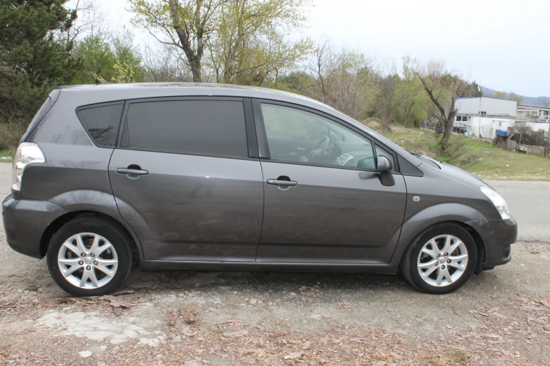 Toyota Corolla verso ИТАЛИЯ , НОВ ВНОС, снимка 8 - Автомобили и джипове - 49861078