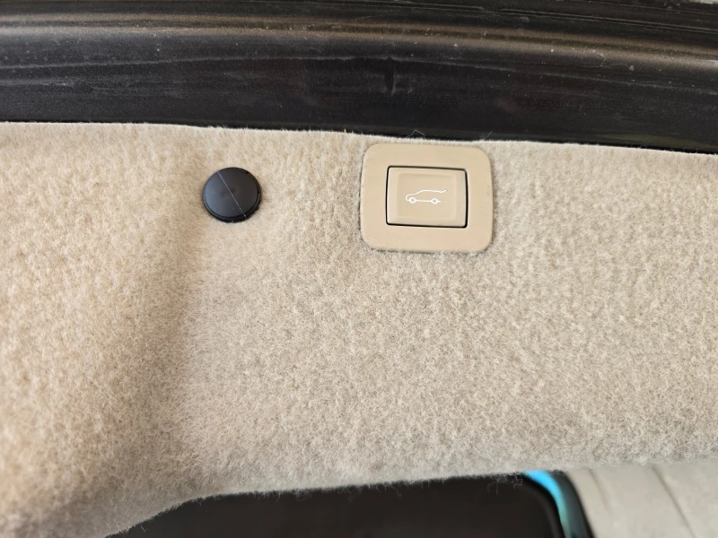 Opel Insignia 2.0CDTi/Авт./4x4/Лизинг/Швейцария, снимка 5 - Автомобили и джипове - 51909282