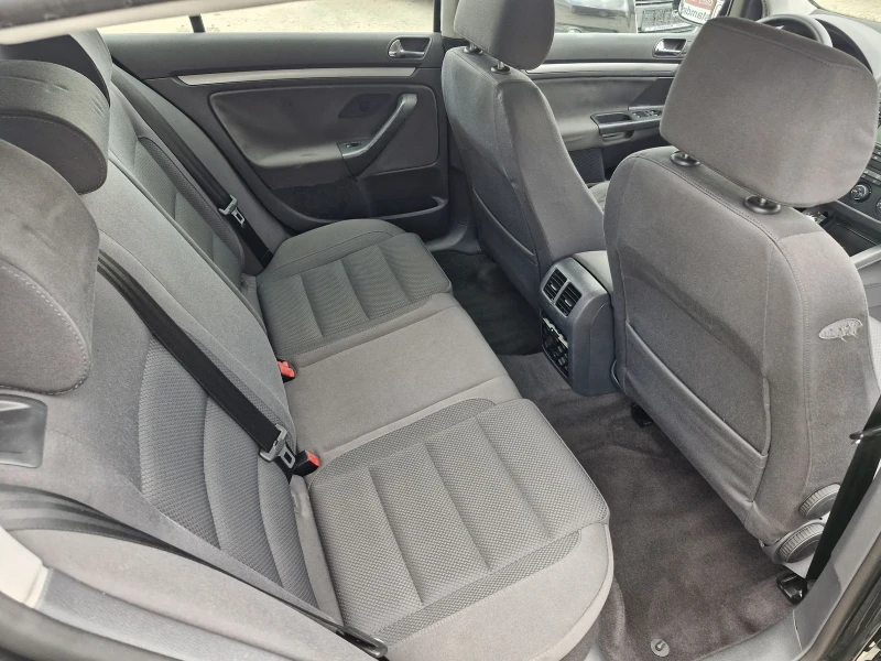 VW Golf 2.0tdi 140hp, снимка 15 - Автомобили и джипове - 50388590