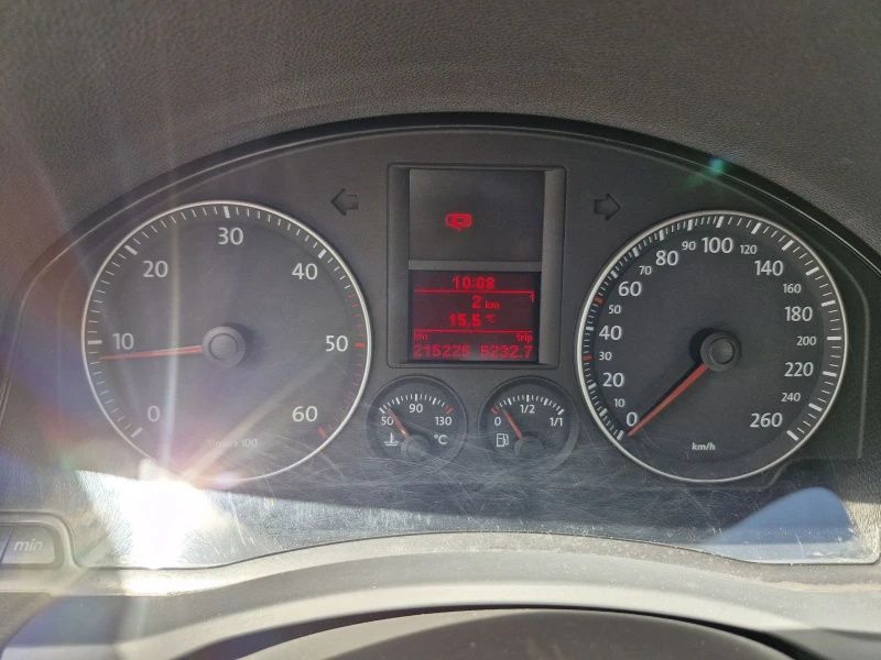 VW Golf 2.0tdi 140hp, снимка 17 - Автомобили и джипове - 50388590