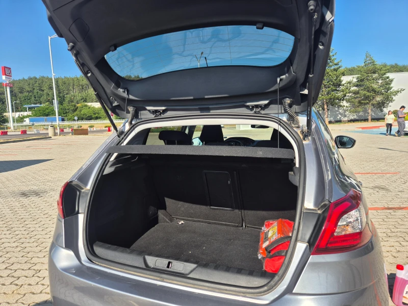 Peugeot 308, снимка 6 - Автомобили и джипове - 51728394