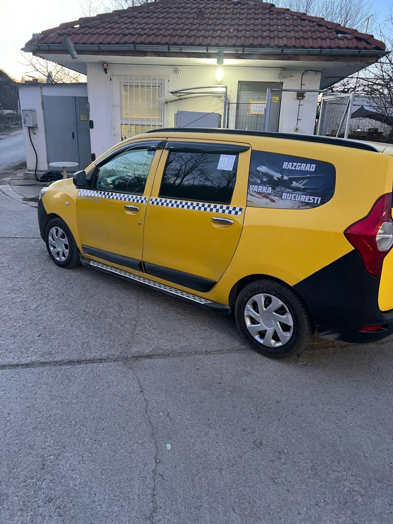 Dacia Lodgy, снимка 3 - Автомобили и джипове - 52896399