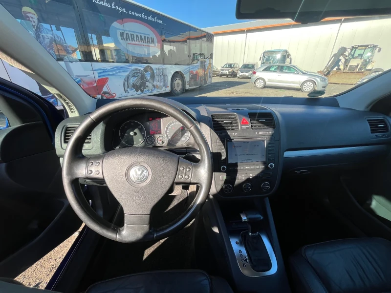 VW Golf, снимка 6 - Автомобили и джипове - 52952885