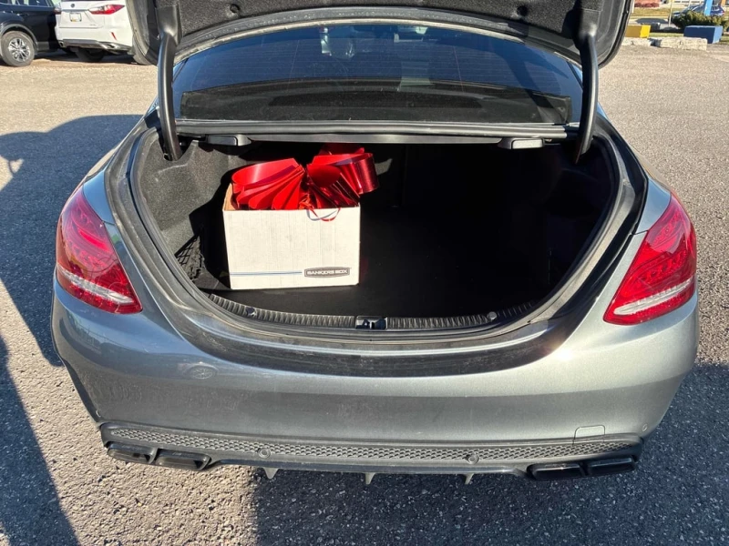 Mercedes-Benz C 63 AMG * 63 S * CARFAX * БЕЗ ПЪРВОНАЧАЛНА ВНОСКА, снимка 14 - Автомобили и джипове - 53091825