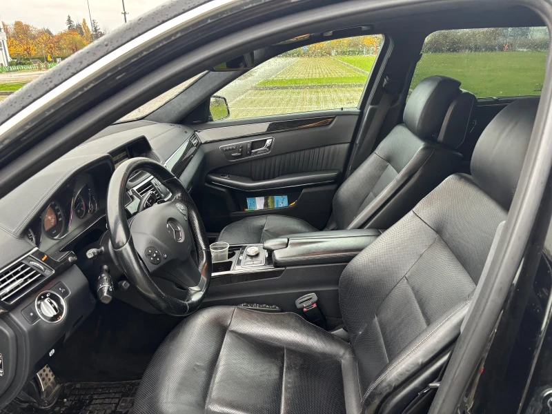 Mercedes-Benz E 350 Avantgarde, снимка 8 - Автомобили и джипове - 53292330