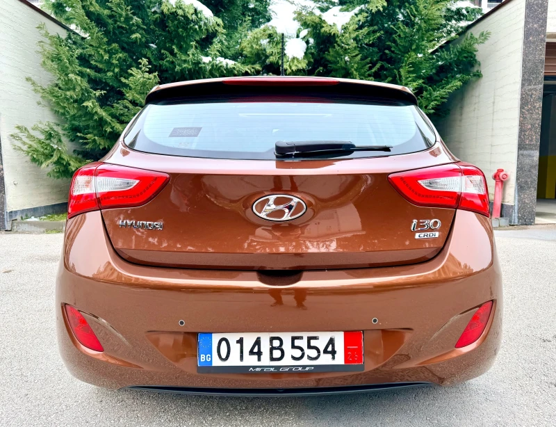 Hyundai I30 1.6crdi PREMIUM PANORAMA NAVI KEYLESS KAMERA KOJA, снимка 6 - Автомобили и джипове - 53370530