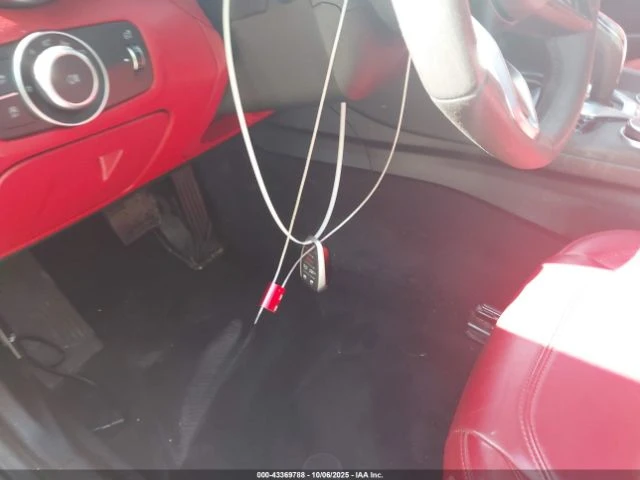 Alfa Romeo Giulia Ti 280кс * Възможност за Лизинг* , снимка 14 - Автомобили и джипове - 52664152