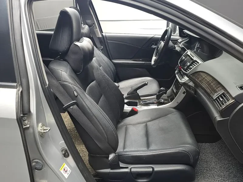 Honda Accord 2.4 9Th Gen , снимка 10 - Автомобили и джипове - 55796181