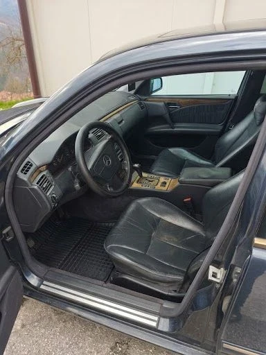 Mercedes-Benz E 280 E280 4Matic GAZ, снимка 3 - Автомобили и джипове - 56011745
