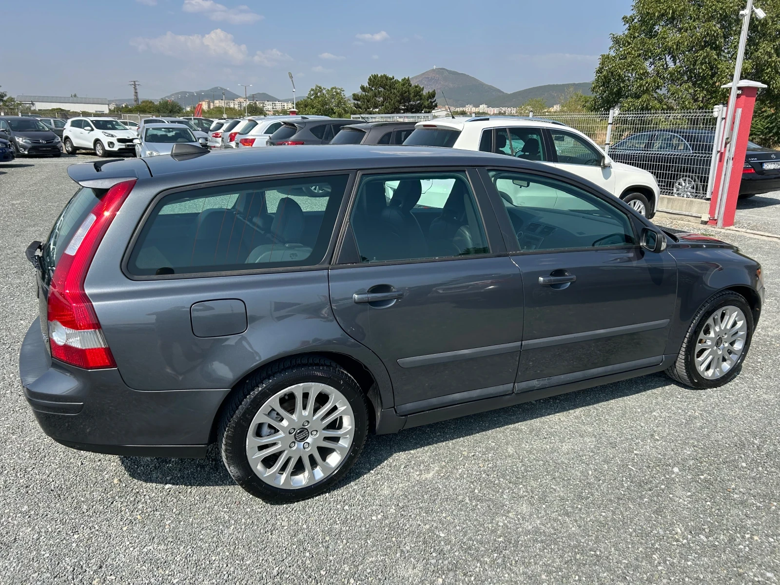 Volvo V50 (KATO НОВА) - изображение 5