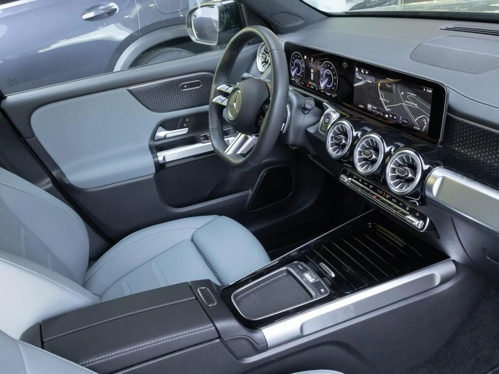 Mercedes-Benz EQB 300 AMG/4-MATIC/FACELIFT/NIGHT/LED/CAMERA/ | Mobile.bg   12