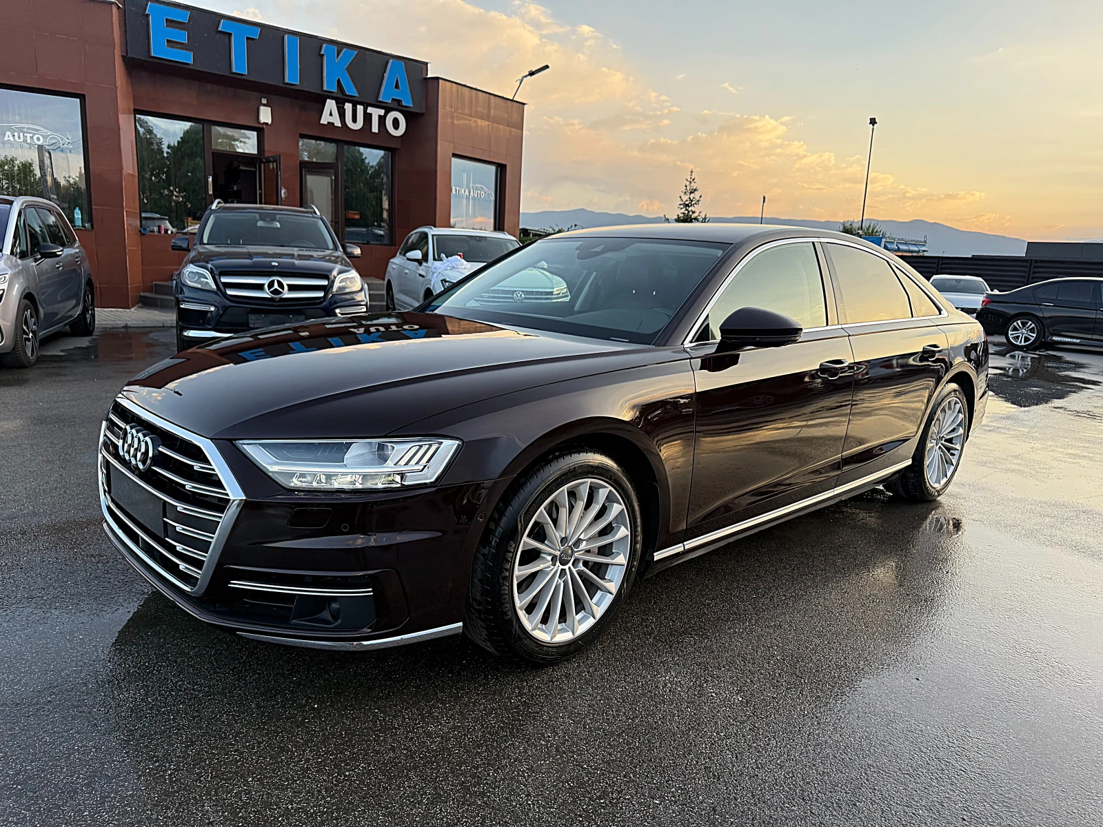 Audi A8 MATRIX-DISTRONIK-360KAMERA-ОБДУХВАНЕ-ПОДГРЯВАНЕ-!! - изображение 3