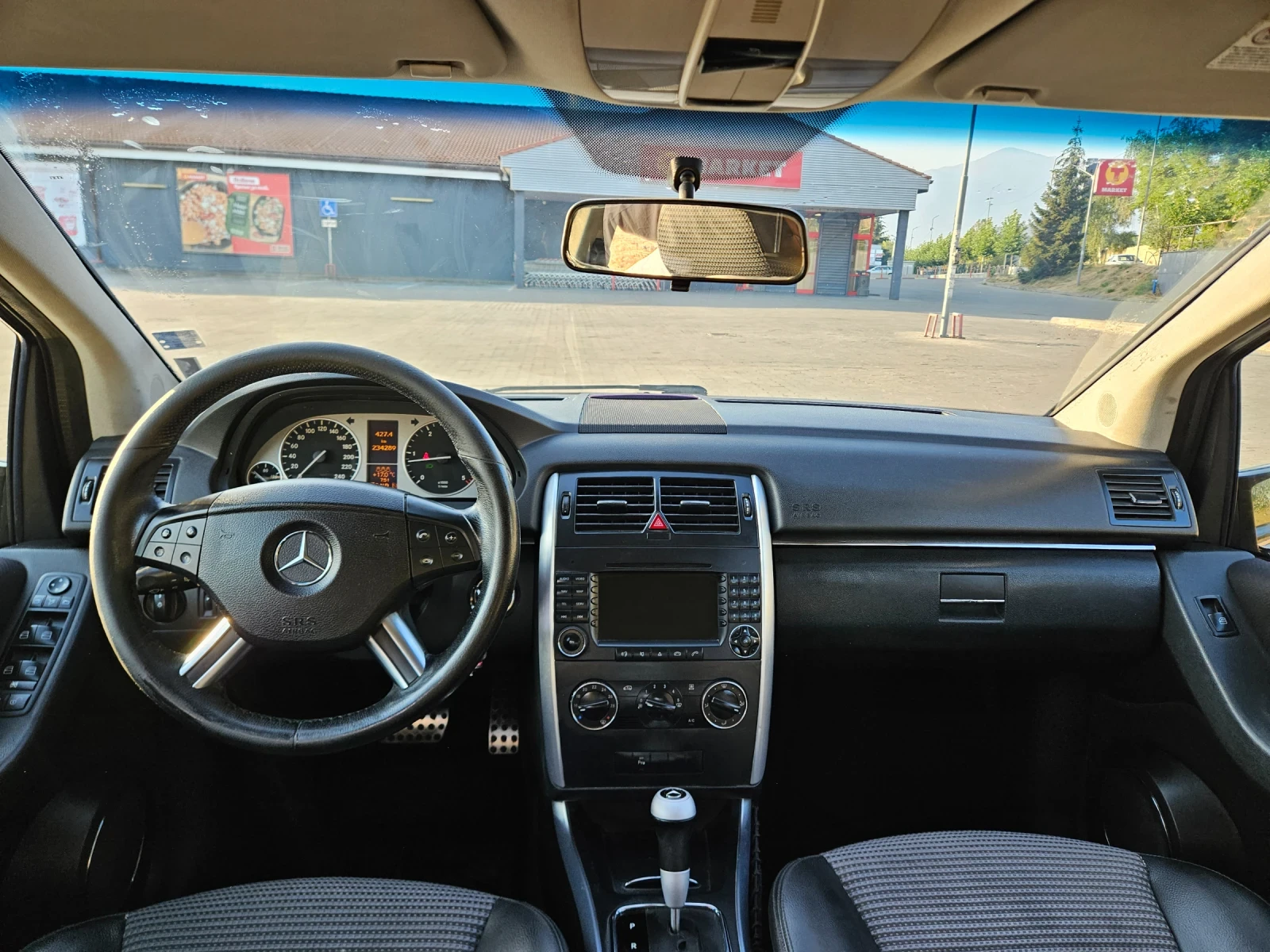 Mercedes-Benz B 200  - изображение 4